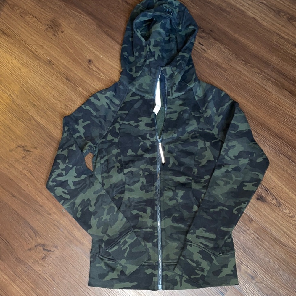 Lululemon Scuba Hoodie IV Camo